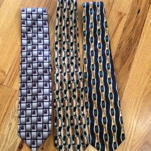 LOT OF 3 mens neckties Italian silk